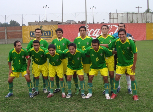 La Universidad Nacional de la Amazonía Peruana (UNAP) superó por 4-2 a Deportivo Bancos