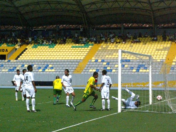 UNAP superó 2-1 al DIM de Miraflores