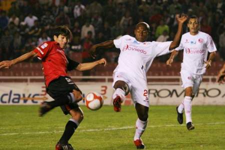 Juan Aurich igualó 1-1 con Melgar en Arequipa