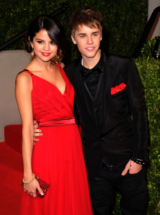 http://www.zonabase.net/wp-content/uploads/2011/02/selena-y-justin.jpg